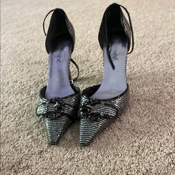 Pointed Toe Metallic Ankle-Strap Pumps - Silver - Picture 1 of 4